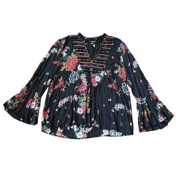 Johnny Was Black Floral Top - Picture 2 of 10